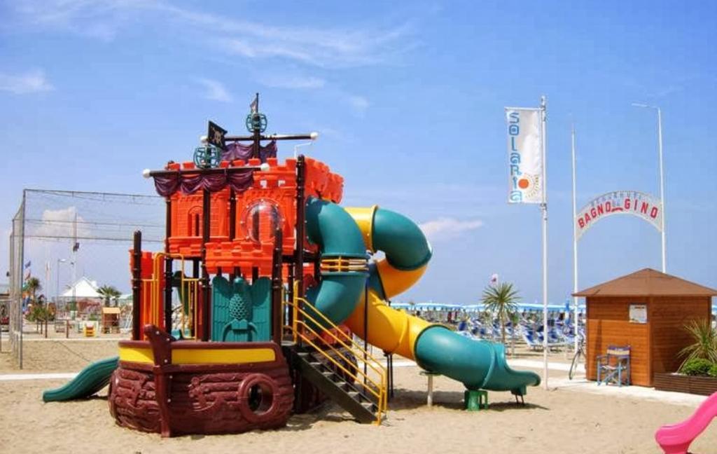 Hotel Carillon Bellaria-Igea Marina Exteriör bild